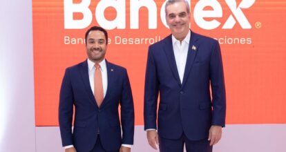 Presidente Abinader visita el Bandex; entidad elimina pérdidas gestiones anteriores