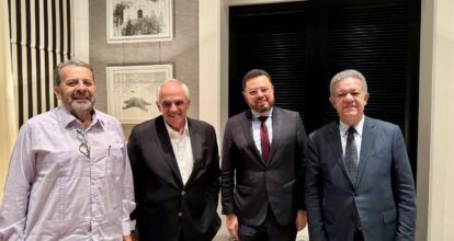 Leonel Fernández comparte con aspirantes presidenciales venezolanos antes de los comicios