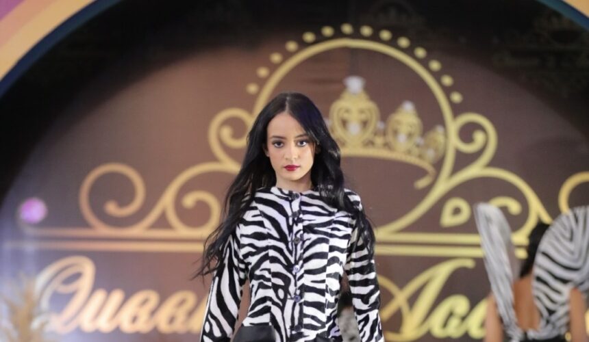 Agencia Queen' s Academy RD presenta colección Animal Magic World, durante su 56 ava graduación