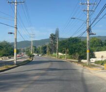 Defensa Civil comienza evacuaciones preventivas en Barahona por amenaza de huracán Beryl