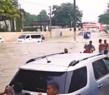 Lluvias torrenciales provocan caos e inundaciones en el Gran Santo Domingo