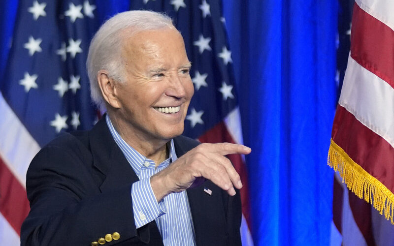 Biden dice abandonará la contienda electoral solo si se lo pide 