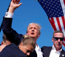 Logran evacuar a Trump de mitin en Pensilvania después de un tiroteo