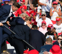 Dos muertos en el mitin de Trump, incluido el presunto autor del tiroteo