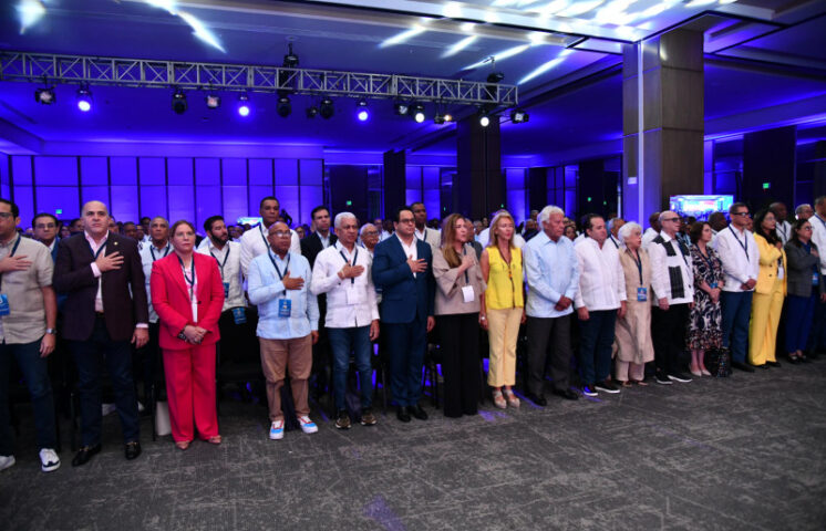 PRM reúne a legisladores en un seminario internacional para prepararlos ante inminentes reformas