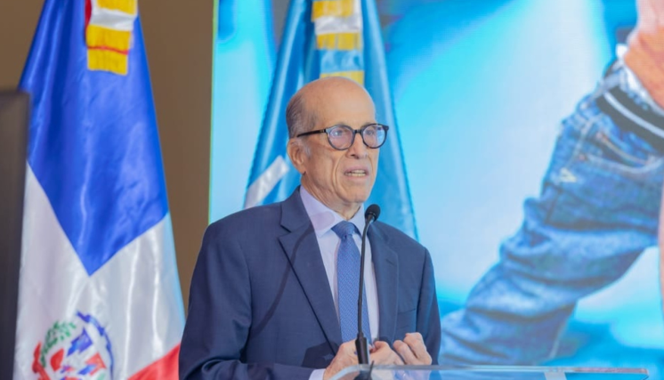 Max Puig llama a intensificar esfuerzos para mitigar efectos del Cambio Climático en primera infancia