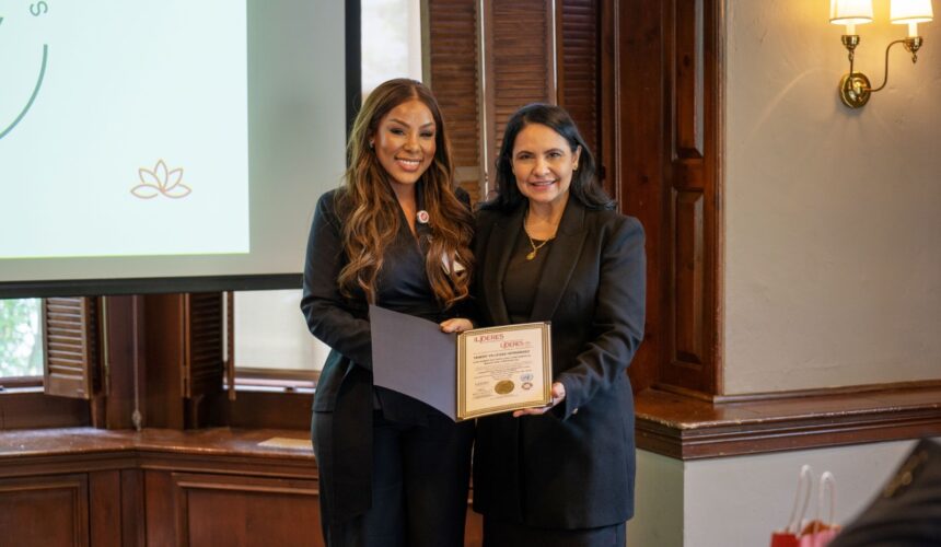 Yanery Villegas participa en Congreso Mundial de Mujeres Líderes en la universidad de Harvard