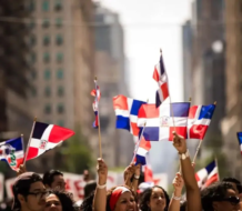Récord de asistencia en el Desfile de la Dominicanidad durante La Gran Parada del Bronx en NY