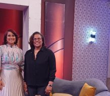 Doctora Lenny Altagracia Capellán Cordero con un mensaje de prevención de cáncer de cuello uterino en Fiestas y Personalidades