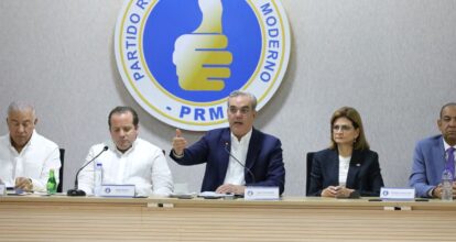 PRM apoya a unanimidad proyecto de reforma constitucional sometido por el presidente Abinader