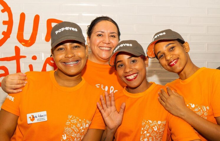 Popeyes abrirá su tercer restaurante en la Av. Independencia #1803
