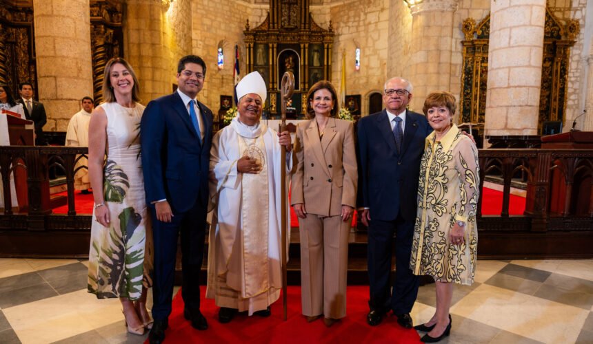 Grupo Universal celebra 60 años con misa de acción de gracias en la Catedral Primada de América