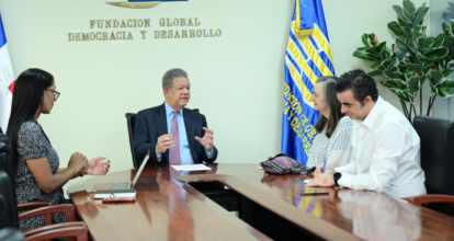 Leonel trata situación de Venezuela con representantes de Centro Carter, ONU y UE