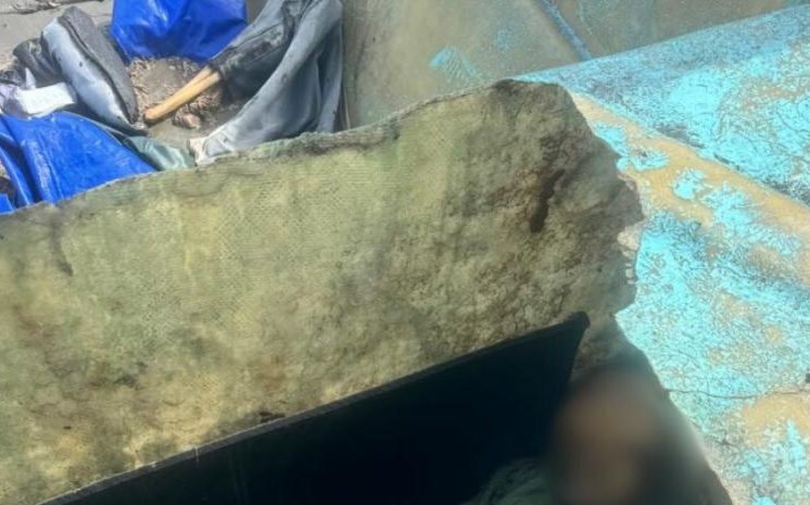 Embarcación encontrada con osamentas humanas en costa norte habría salido de Miches hace dos meses