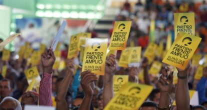 Frente Amplio reacciona ante propuesta de reforma constitucional