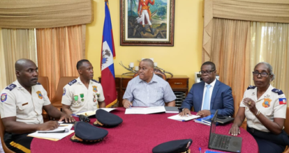 Gobierno haitiano en alerta por avance de bandas hacia frontera con RD