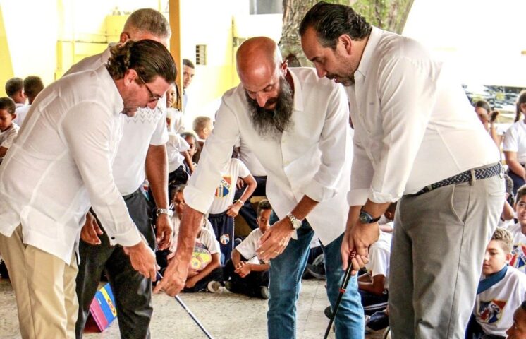 El INEFI marca un hito al inaugurar programa “Iniciación del Golf Escolar”