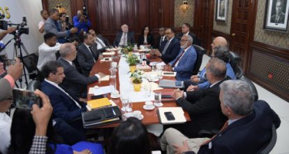 Ley DNI: Gobierno y Sociedad Dominicana de Diarios logran acuerdo para garantizar el secreto de las fuentes periodísticas