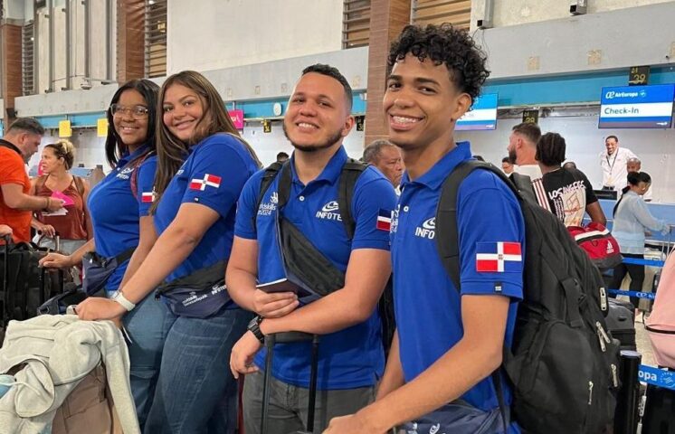 Estudiantes del INFOTEP salen hacia Francia para representar al país en competición internacional WorldSkills Lyon 2024