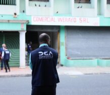 Aduanas y DGII continúan lucha contra el comercio ilícito fiscalizando a importadoras chinas