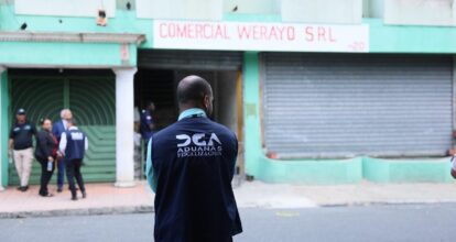 Aduanas y DGII continúan lucha contra el comercio ilícito fiscalizando a importadoras chinas