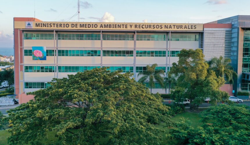 Ministerio de Medio Ambiente paraliza intervenciones no autorizadas en el Parque Nacional Valle Nuevo