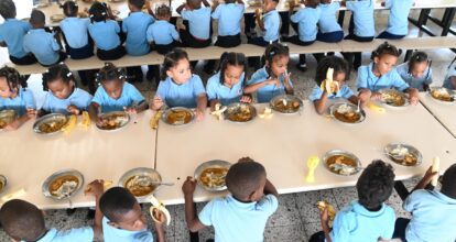 INABIE resalta alimentación escolar mantuvo efectividad sobre el 95% durante la primera semana de clases