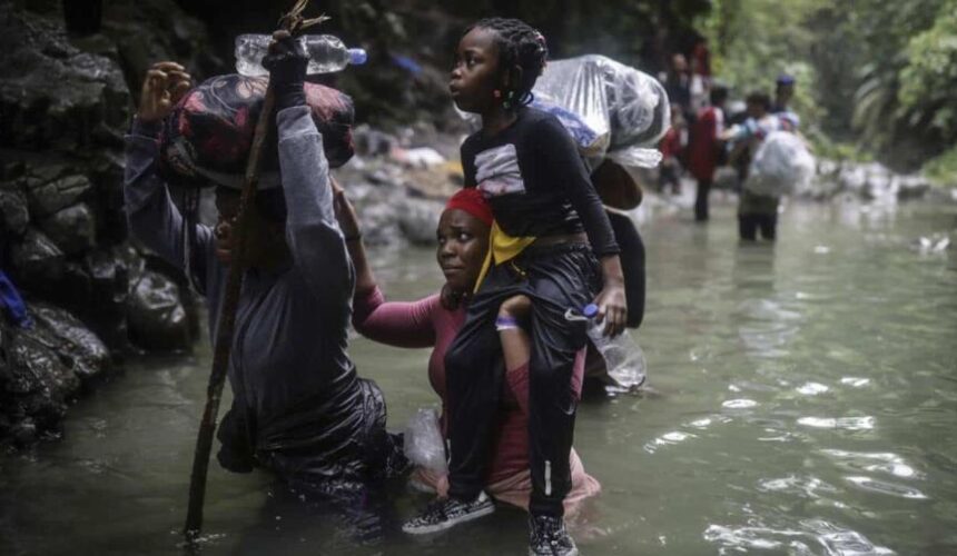 El drama migratorio de El Darién: por la ruta pasan personas de 95 nacionalidades