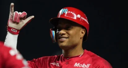 Robinson Canó cumple con título, algo que no pudo hacer Julio Franco