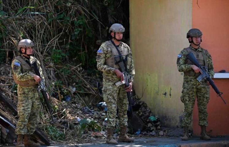 Congreso de El Salvador  aprueba envío de militares a Haití