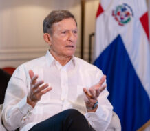 Canciller niega MIREX haya emitido 39 mil visas de turismo para haitianos como afirma Leonel