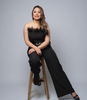 Iluminada Muñoz celebra el primer aniversario de su programa ‘Iluminada, La Entrevista
