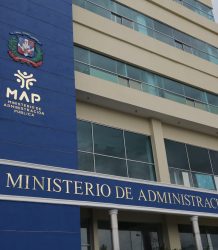 Ministerio de Trabajo dispone suspensión de labores en provincias en alerta por lluvias