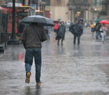 Indomet pronostica aguaceros, tormentas eléctricas y ráfagas de viento por vaguada y activa onda tropical