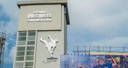 Edesur habilita dos circuitos al Estadio Quisqueya para estabilizar suministro de energía eléctrica