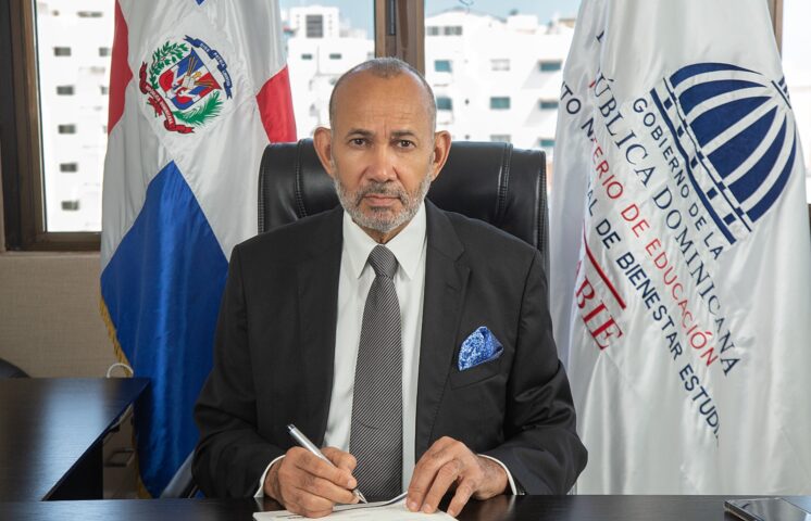 INABIE aclara selección para proveedores de calzado importado