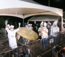 RD rompe récord Guinness con el majarete más grande del mundo