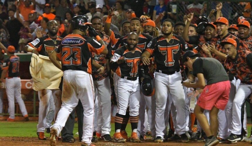 Toros y Estrellas salen victoriosos este jueves
