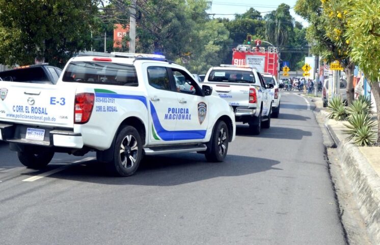 PN avanza investigación de tiroteo contra vehículo en el sector Honduras 