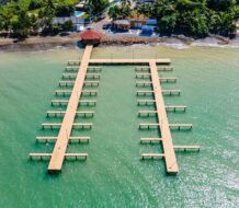 Autoridad Portuaria Dominicana aclara condiciones del muelle de Miches tras fuertes oleajes