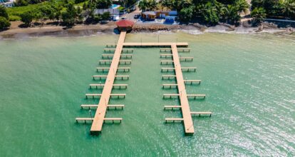 Autoridad Portuaria Dominicana aclara condiciones del muelle de Miches tras fuertes oleajes