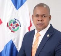 PLD respalda candidatura presidencial de Juan Ariel Jiménez para 2028