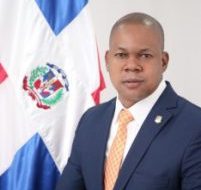 PLD respalda candidatura presidencial de Juan Ariel Jiménez para 2028