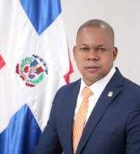 PLD respalda candidatura presidencial de Juan Ariel Jiménez para 2028