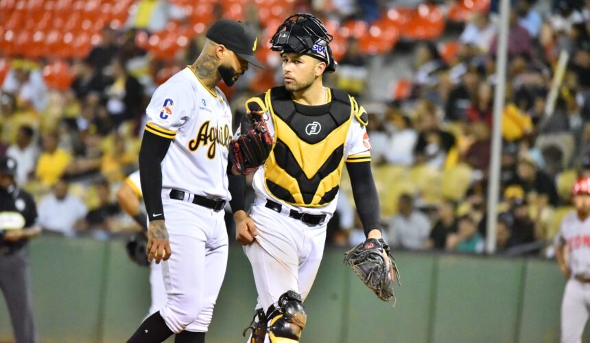 Con dominio de lanzadores, Leones derrotan a Águilas