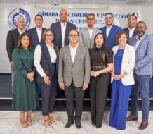La Cámara de Comercio de San Cristóbal reelige a Victor Ramón Montás 