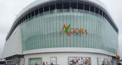Tragedia en Ágora Mall: Hombre muere tras tirarse desde un balcón