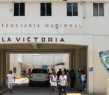 La cárcel de La Victoria queda temporalmente fuera del plan de bloqueadores de señales