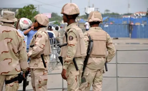 ¡Otro más! Dominicano es detenido presuntamente transportando ilegales haitianos 