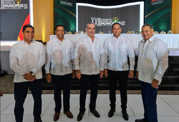 Lenin de la Rosa, alcalde de San Juan de la Maguana, es escogido vicepresidente de FEDOMU